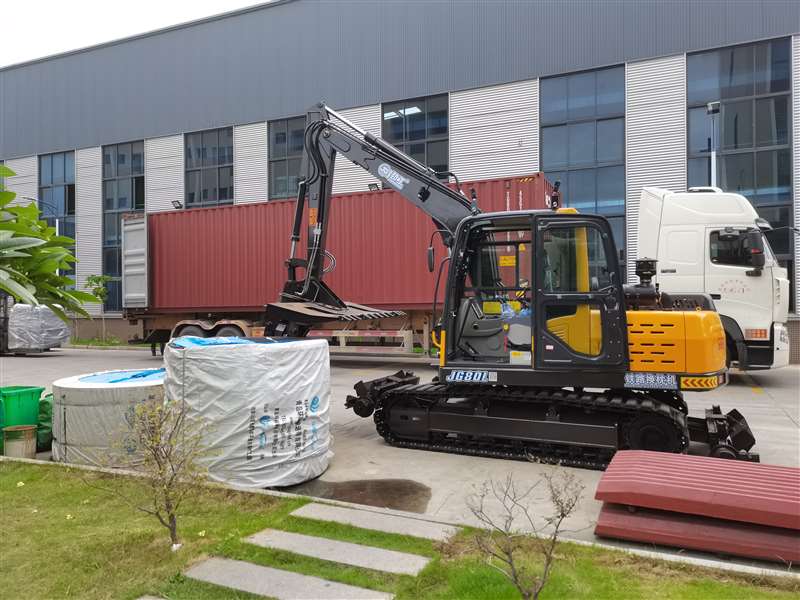 track excavator for laying changing